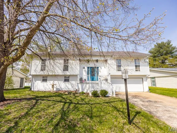 3217 West Blvd, Belleville, IL 62221