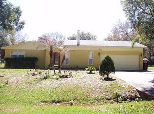 2204 Country Loop N, Lakeland, FL 33811