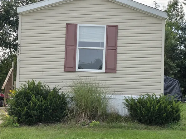 8652 Creek Way #102C, Alanson, MI 49706