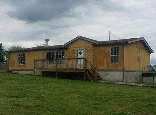 1964 Ross Rd, Cedar Hill, TN 37032