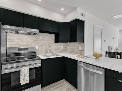 137 Friar Ln, Carrboro, NC, 27510