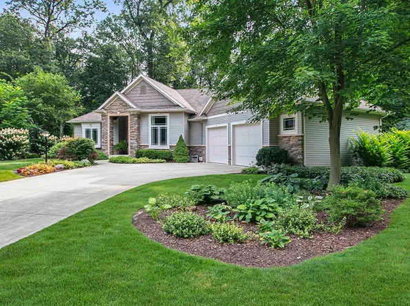 53126 Monterey Dr, Bristol, IN 46507