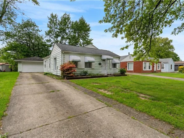485 Grosvenor Ave NW, Massillon, OH 44647