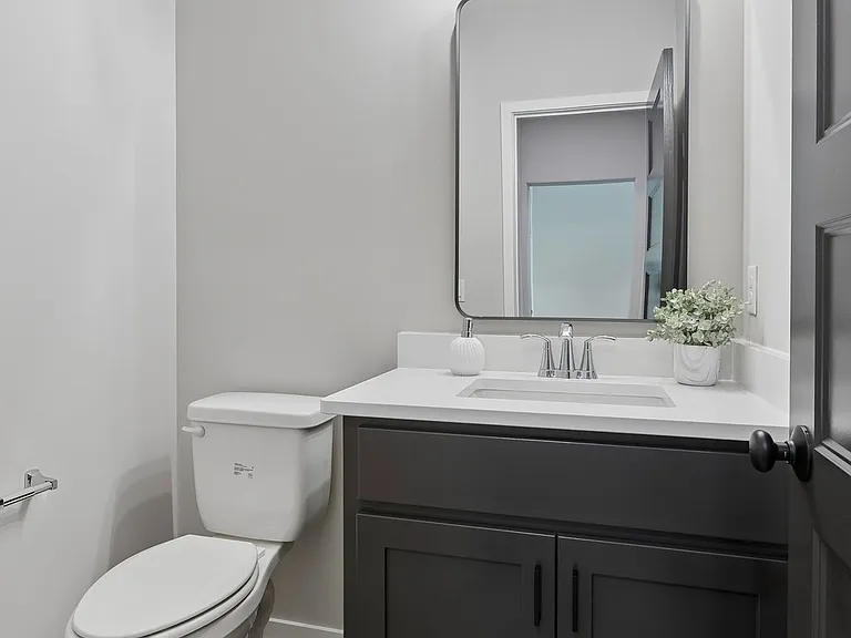 11723 S 125th St #2 — Photo 14