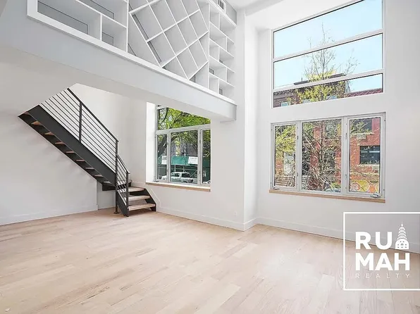 107 Waverly Ave APT 2A, Brooklyn, NY 11205