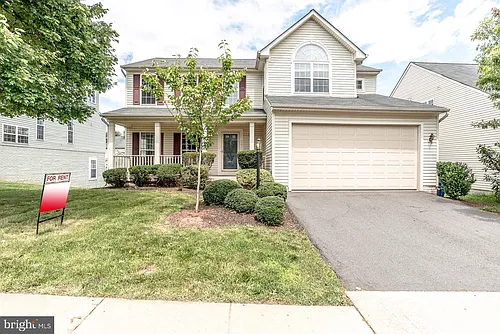 8004 Towering Oak Way Photo 1