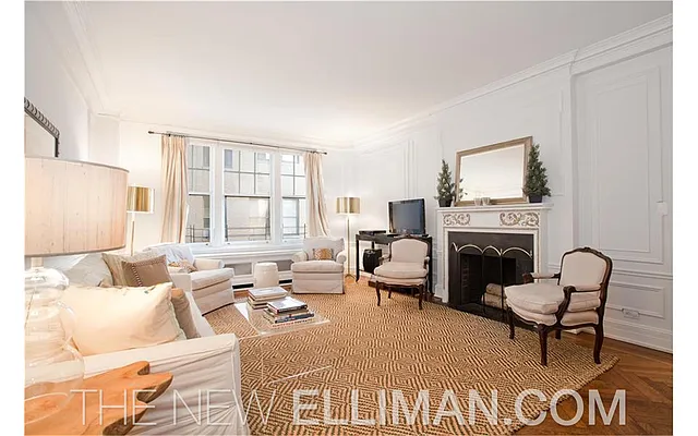 Rented by Douglas Elliman | media 19