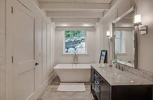 34 Newman Rd #1 — Photo 3