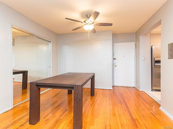 5th image of 1110 Stadium Ave APT 5G