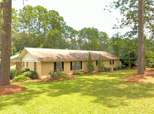 2109 Indian Trl, Douglas, GA 31533