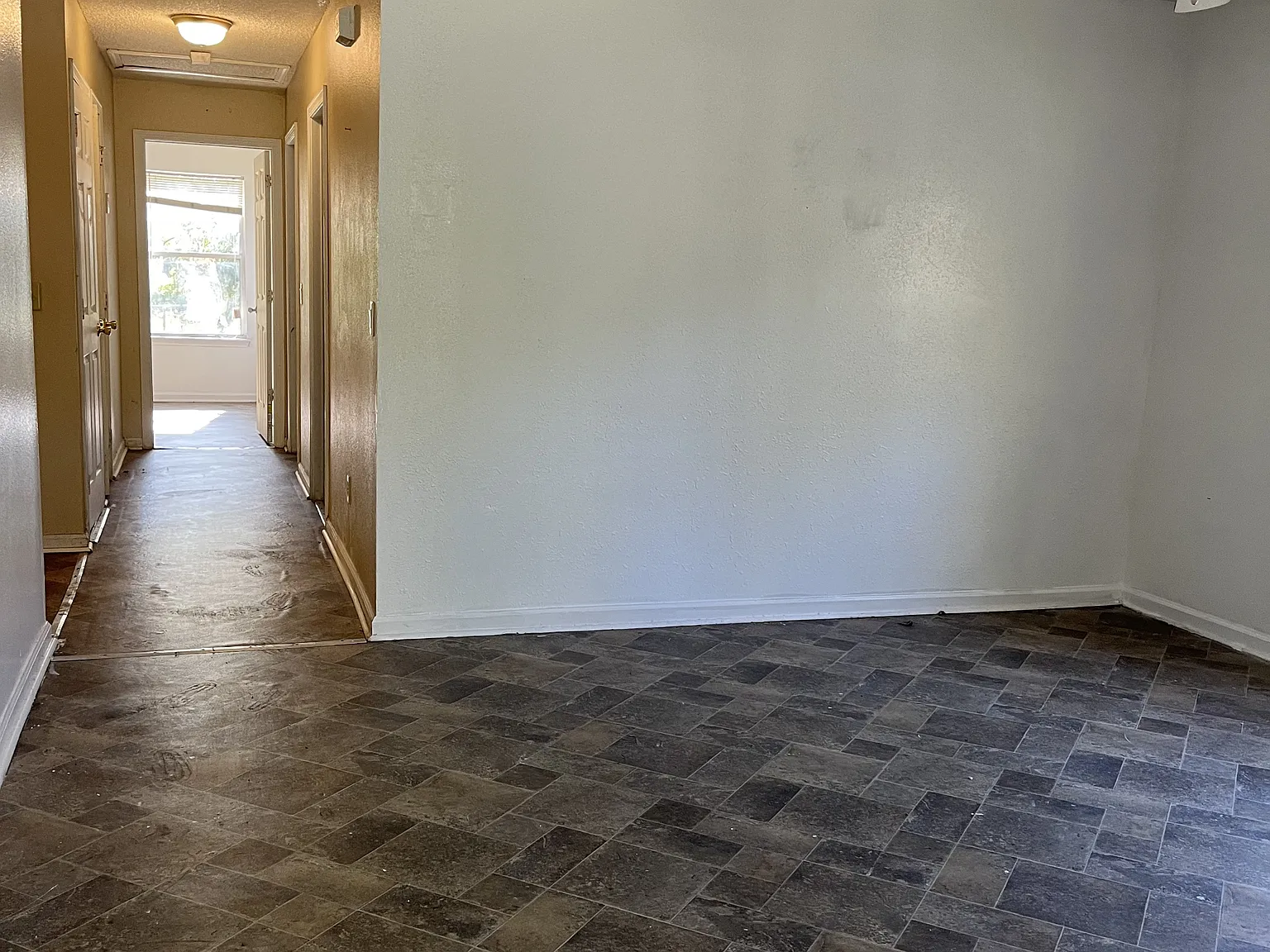 2882 Dignan Street - 1 — Photo 3
