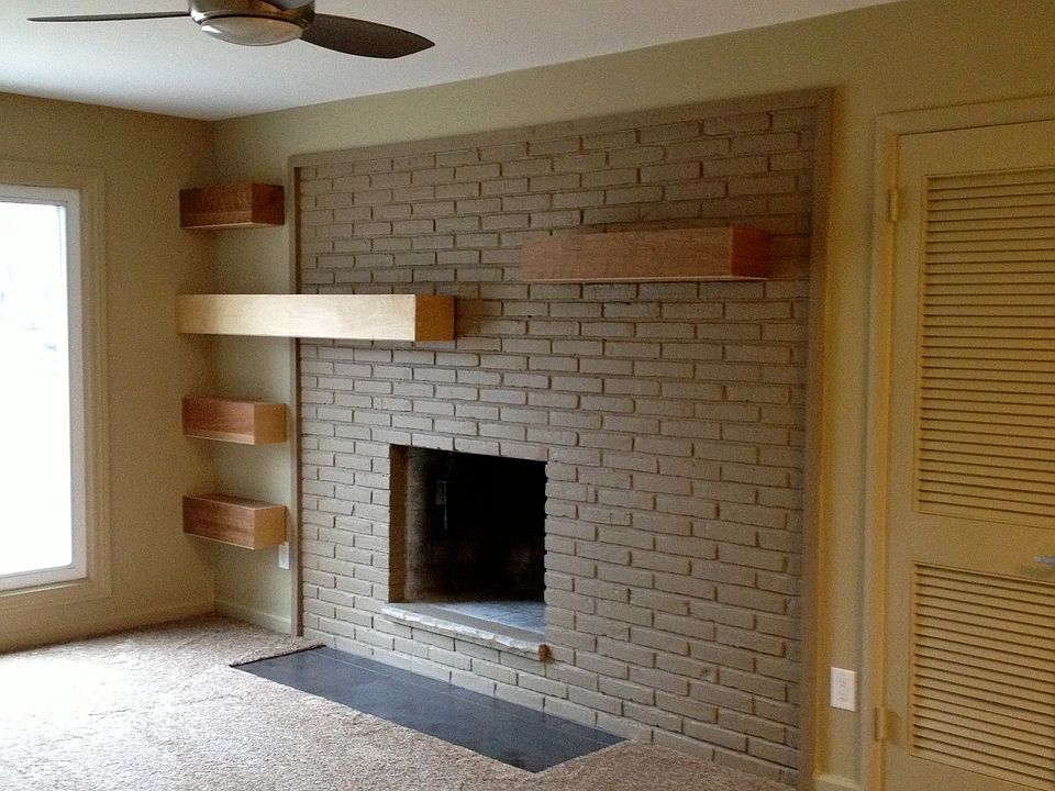 2nd image of 2052 Portlock Ave