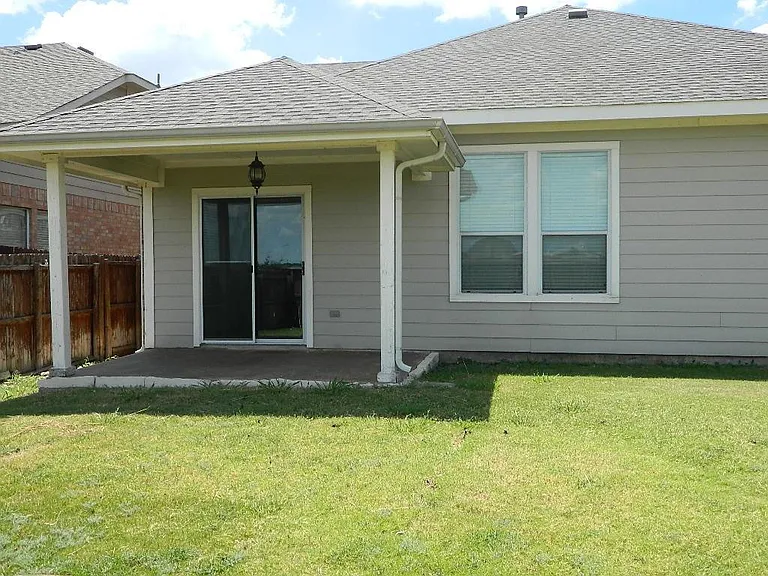 1132 Honeywell Dr — Photo 15