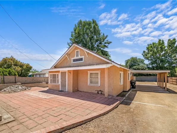 10824 Foothill Blvd, Sylmar, CA 91342