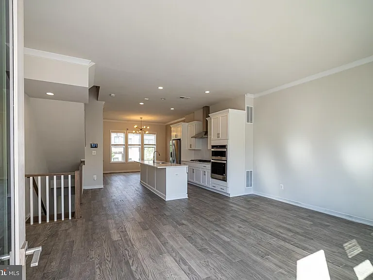 14304 Beckett Glen Cir — Photo 46