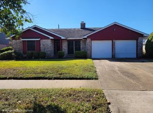 12934 Glenwyck St, Houston, TX 77045