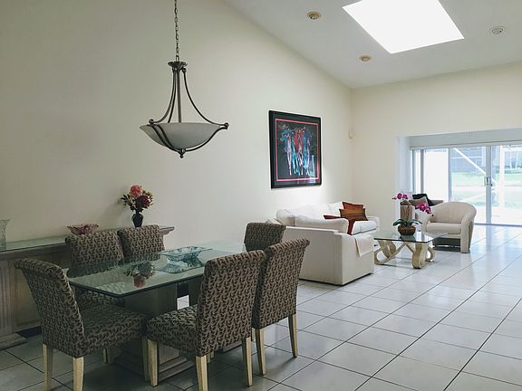 4th image of 7646 Majestic Palm Dr