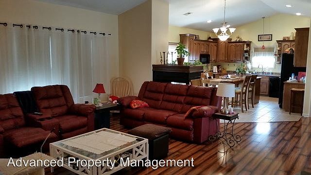 1st image of 412 Stone Grove Dr