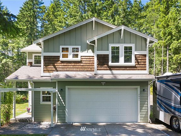 3rd image of 7921 SE Mossy Pond Court