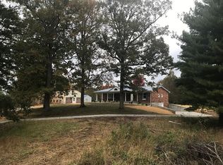 164 Sandy Hills Rd, Campbellsville, KY 42718