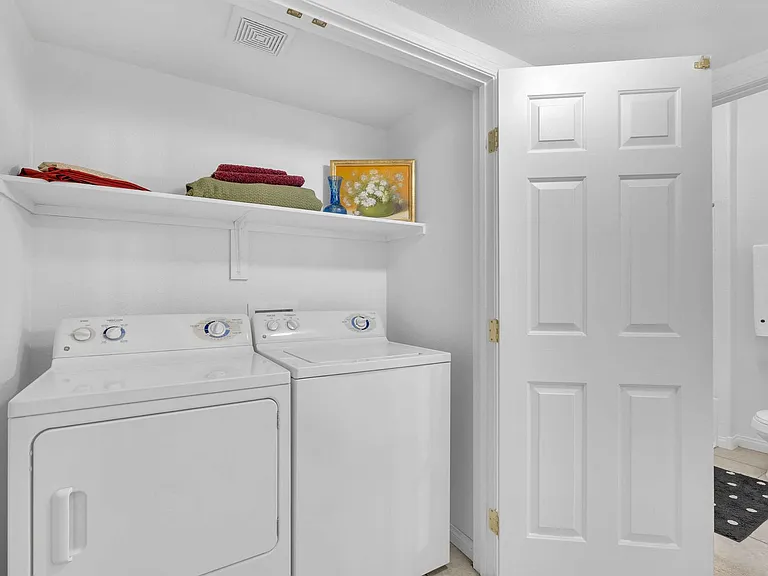 Southwest Ranch Condominiums — Photo 44