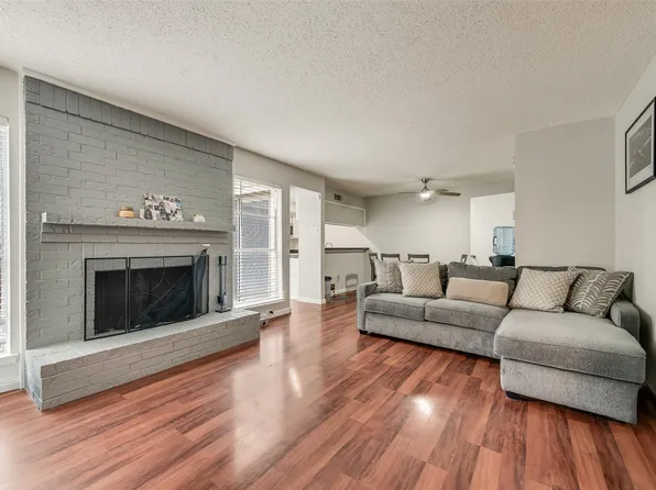 2643 Via Ventura Cir, Carrollton, TX 75006