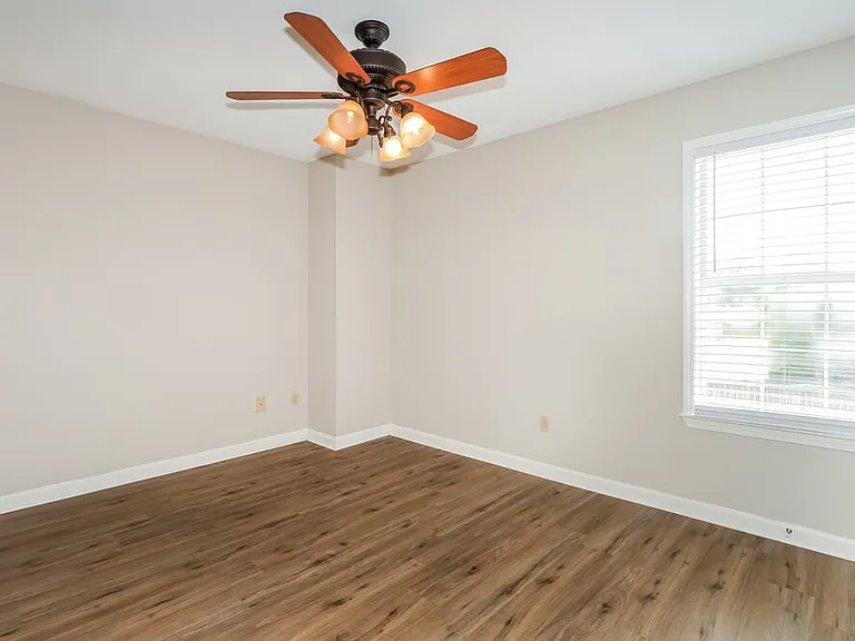 15 Austin Cir — Photo 15