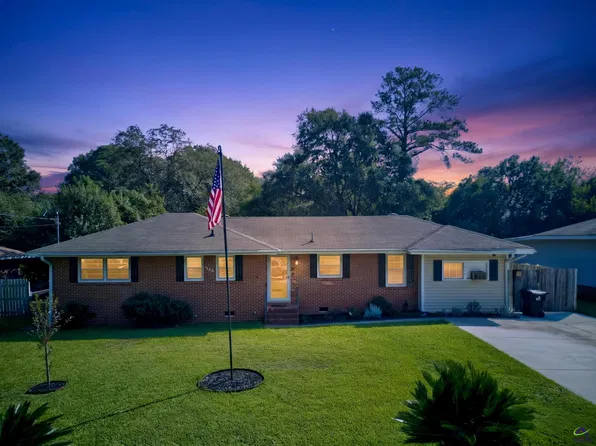 712 N Briarcliff Rd, Warner Robins, GA 31088