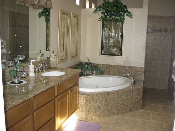 5th image of 3006 Cisco Dr N