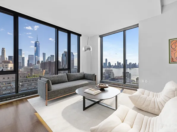 570 Broome Street 23A image 2 of 12