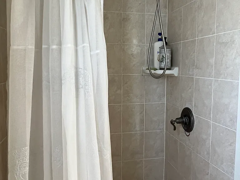 3/4 bathroom