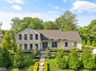 3019 Miller Heights Rd, Oakton, VA 22124