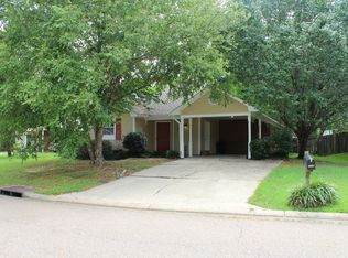 1046 Barnett Bend Cir, Brandon, MS 39047