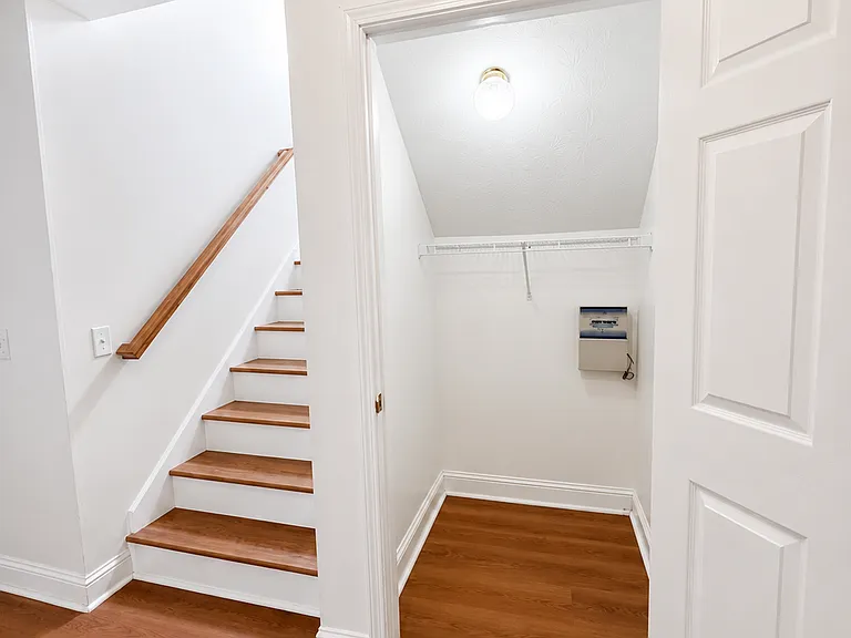 120 Oak Vista Ct — Photo 26