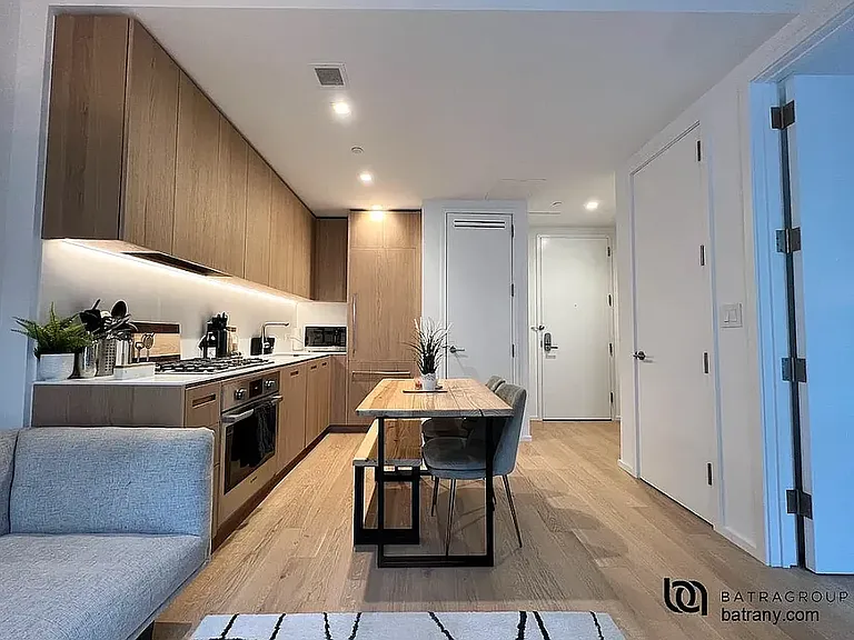 98 Front St #Penthouse 1L — Photo 2