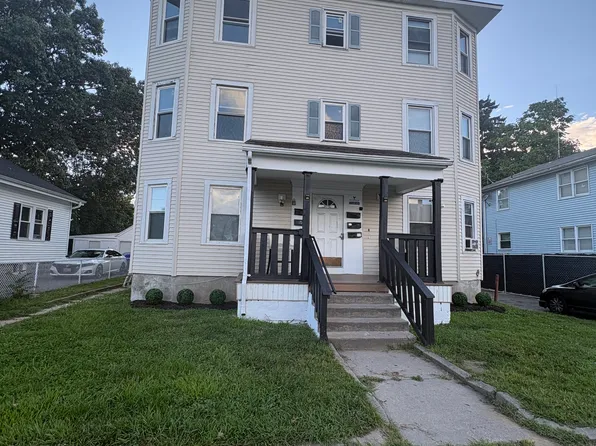 82 Malden St, Springfield, MA