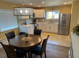 30 Foxfire Ln, Sequim, WA 98382