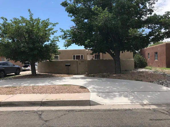 1809 Truman St NE, Albuquerque, NM 87110