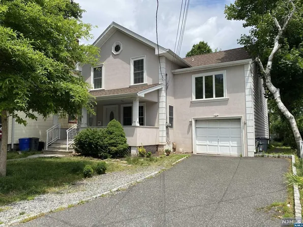 78 Gordon St, Ridgefield Park, NJ 07660