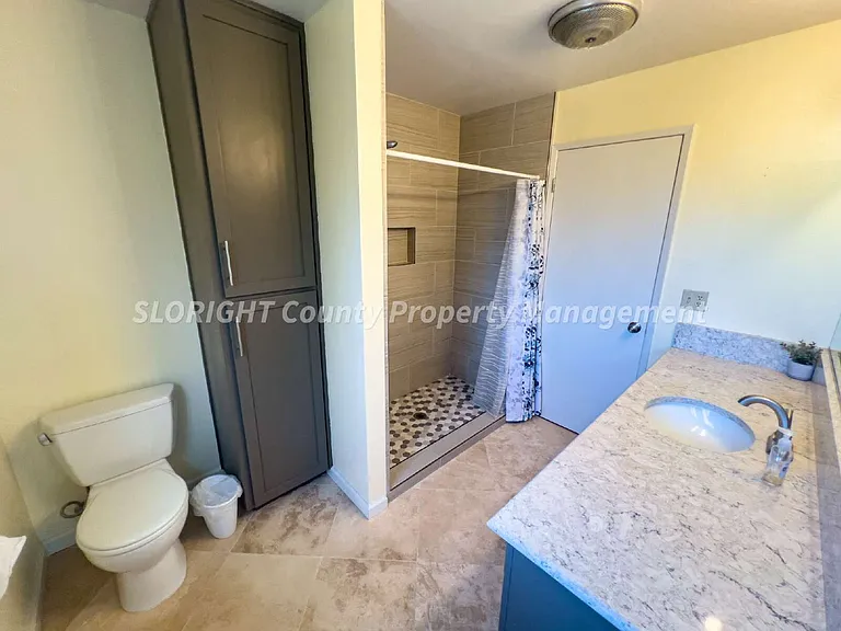 383 Henrietta Ave — Photo 9