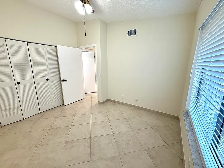 6649 Somerset Dr #205 — Photo 20