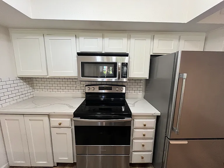1655 E Palm Canyon Dr #709 — Photo 12