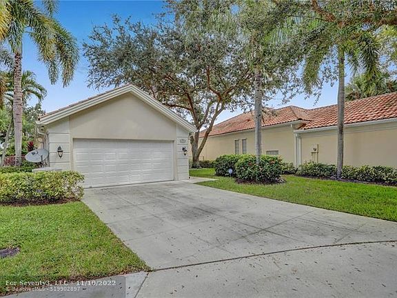 3rd image of 4989 Garden Dr