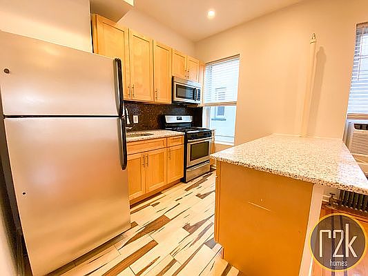 3rd image of 23-68 24th St #2NDS