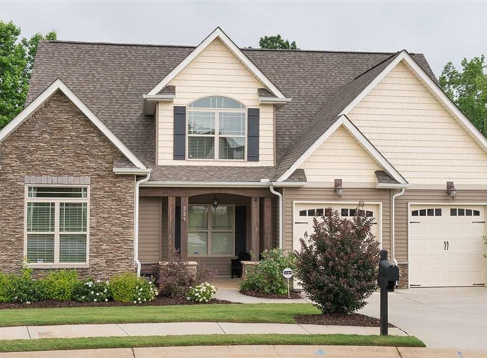 1st image of 225 Brenleigh Ct