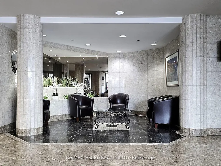 350 Alton Towers Cir #902 — Photo 3