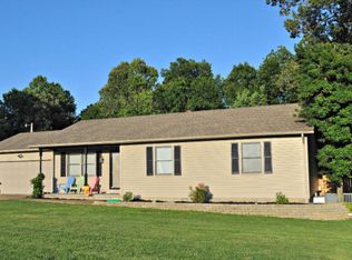 875 Liberty Church Rd, Madisonville, KY 42431