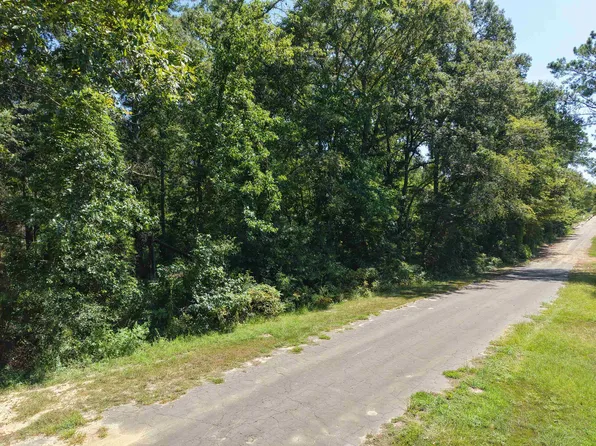 Firwood Trl, Gilmer, TX 75645