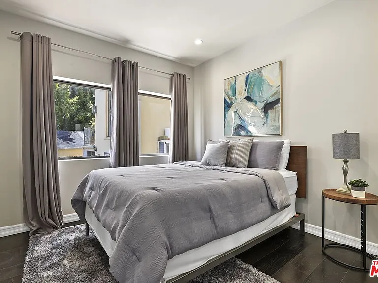 5940 Manola Way — Photo 35