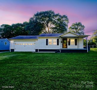 105 S Pine St, Dallas, NC, 28034